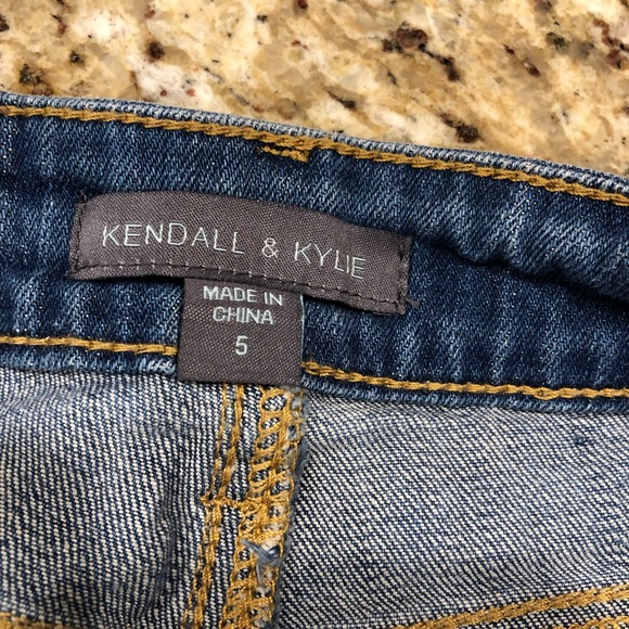 Kendall & Kylie Super High Rise Medium Wash Denim Shorts - Picture 3 of 7